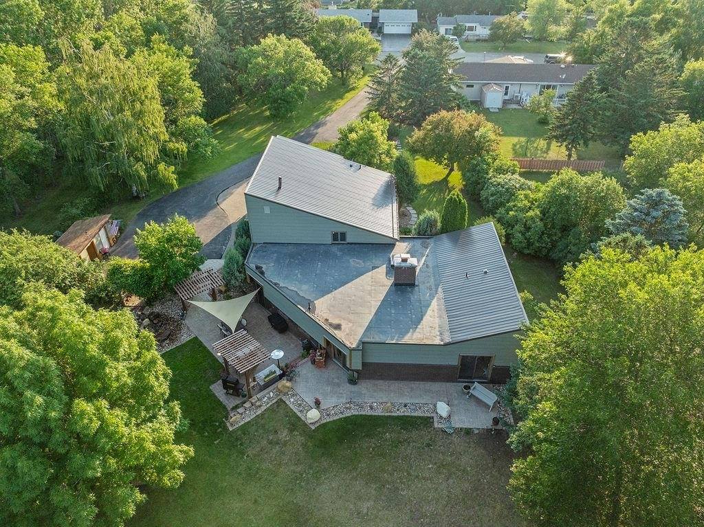 309 4th Ave SE, Mohall, ND 58761