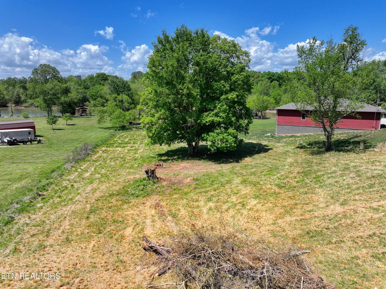 160 Cherokee Circle, Ten Mile, TN 37880