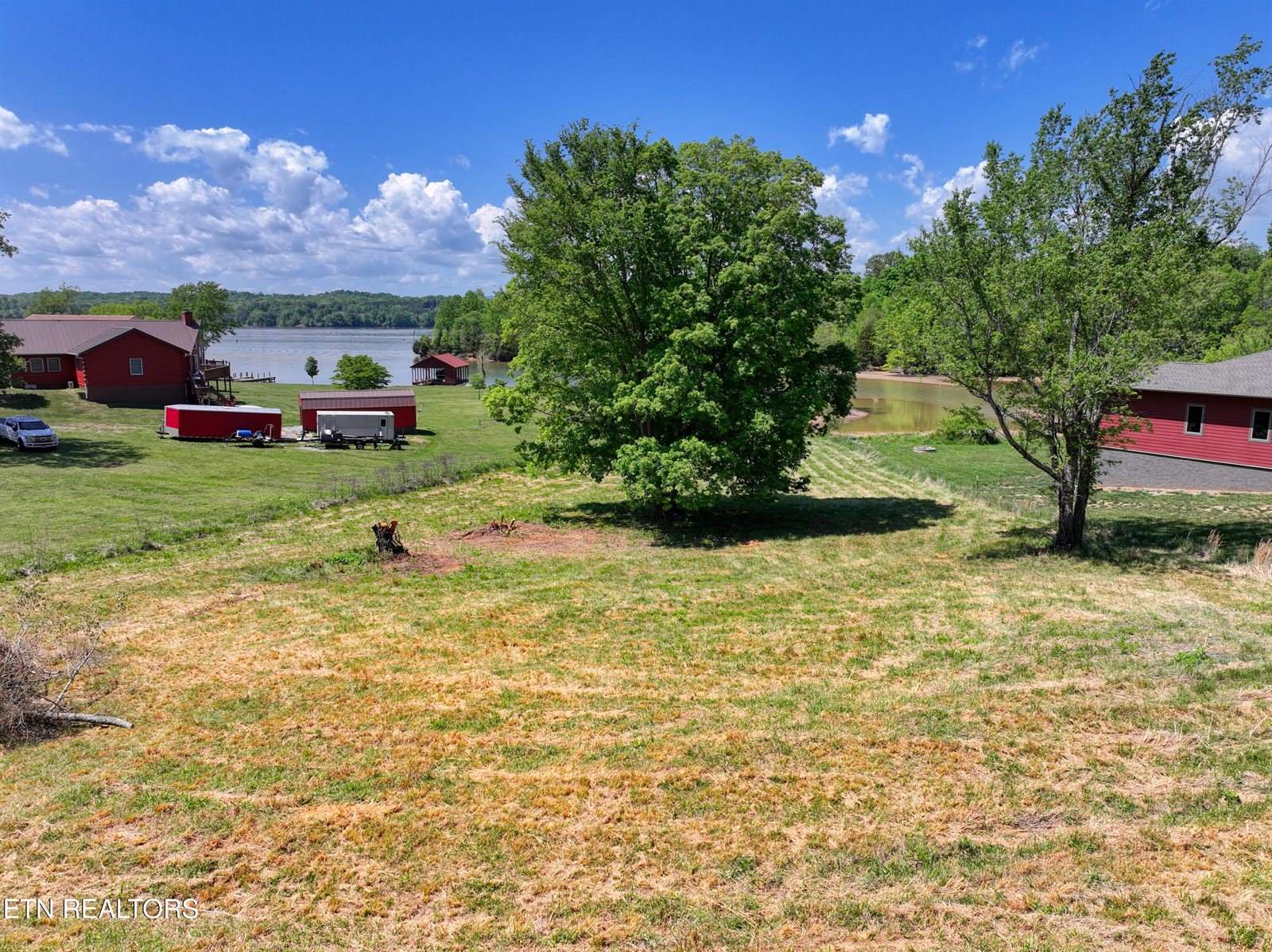 160 Cherokee Circle, Ten Mile, TN 37880