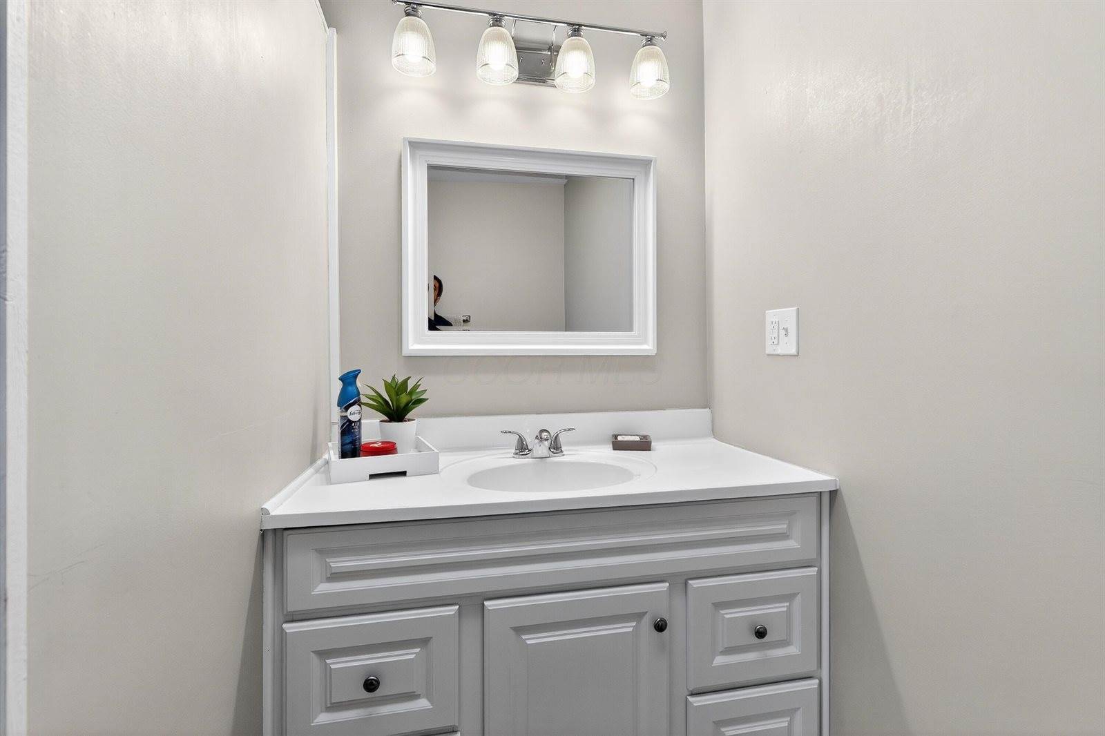 12248 Tanglewood Lane, Pickerington, OH 43147