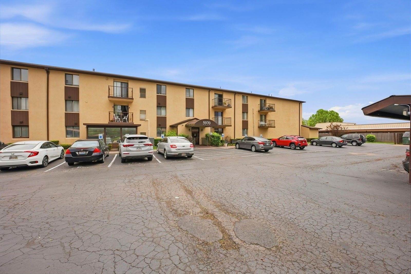 5970 Sharon Woods 100 Bl Boulevard, # 100, Columbus, OH 43229