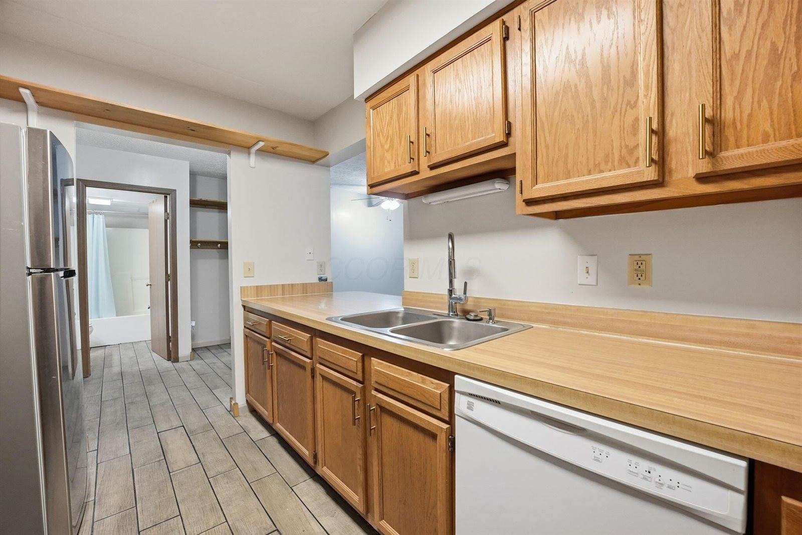 5970 Sharon Woods 100 Bl Boulevard, # 100, Columbus, OH 43229