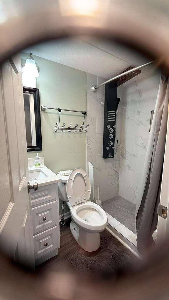 4711 Walnut Road, Buckeye Lake, OH 43008