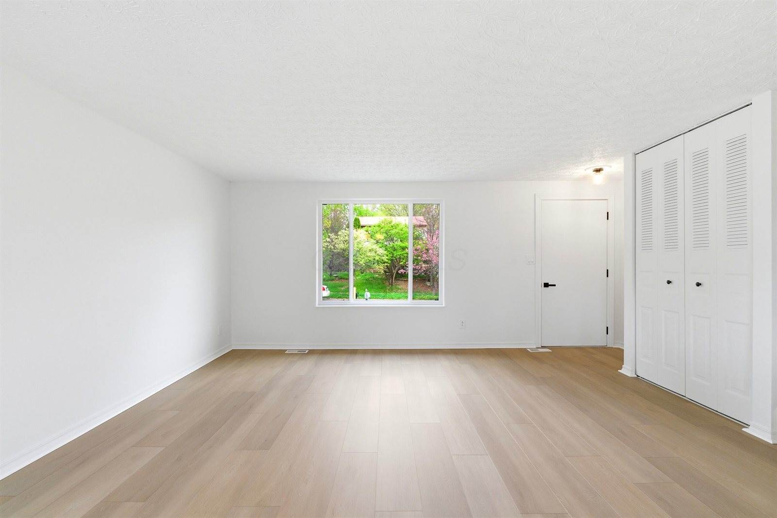 8669 Ripton Drive, Powell, OH 43065