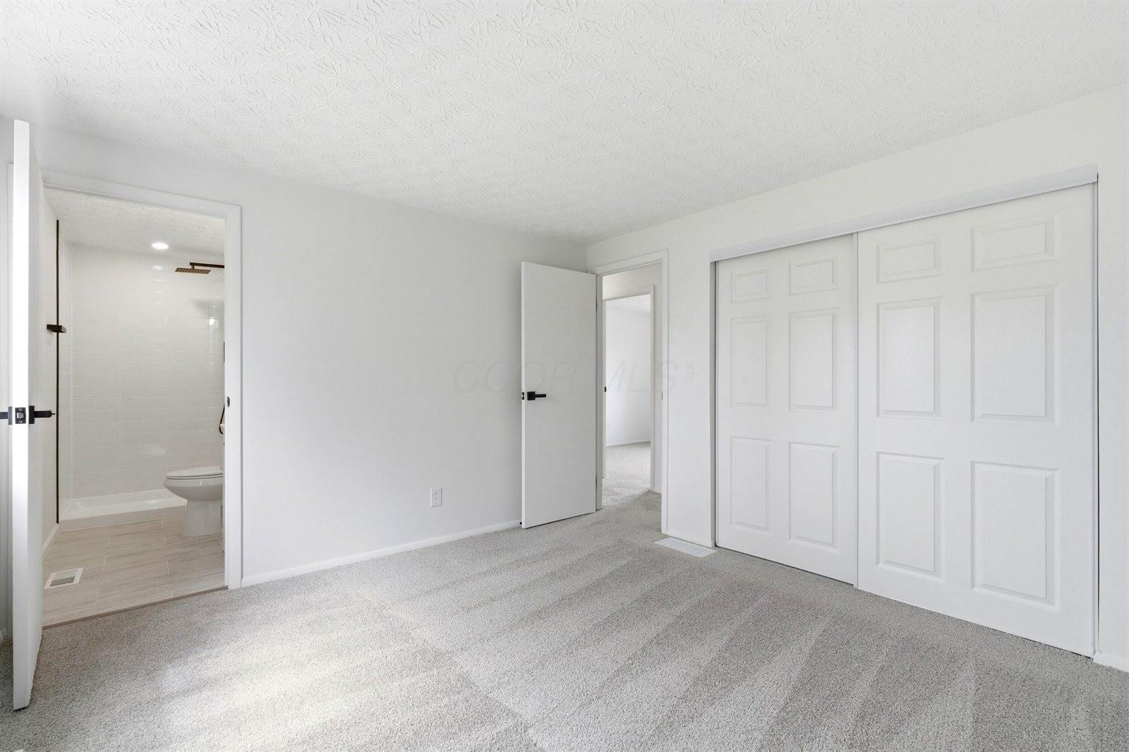 8669 Ripton Drive, Powell, OH 43065