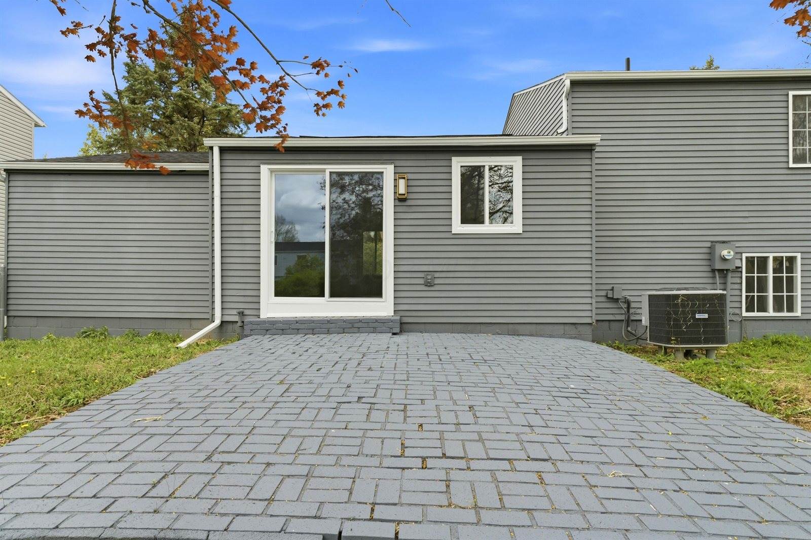 8669 Ripton Drive, Powell, OH 43065