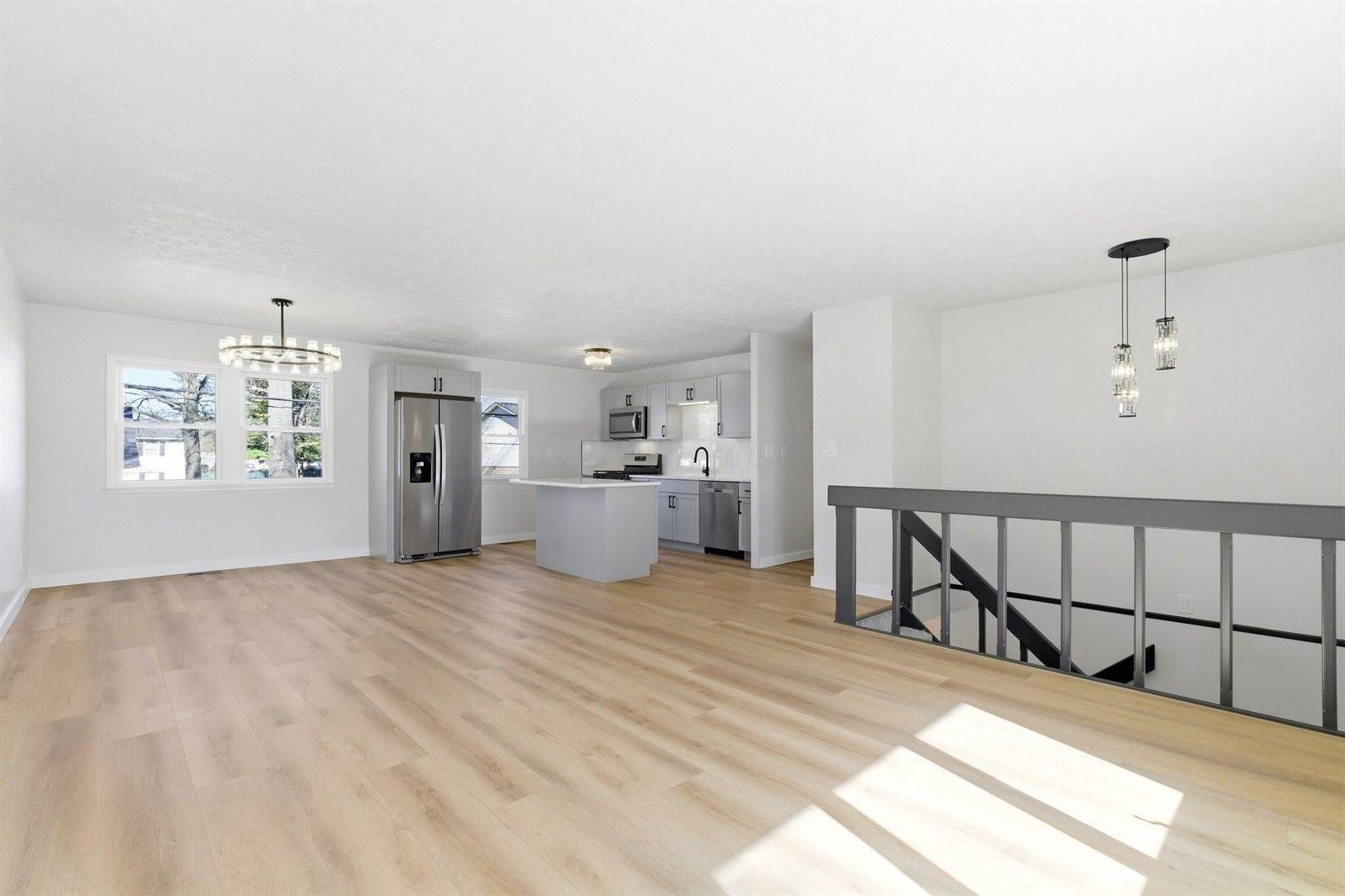 105 Crown Hill Court, Columbus, OH 43230