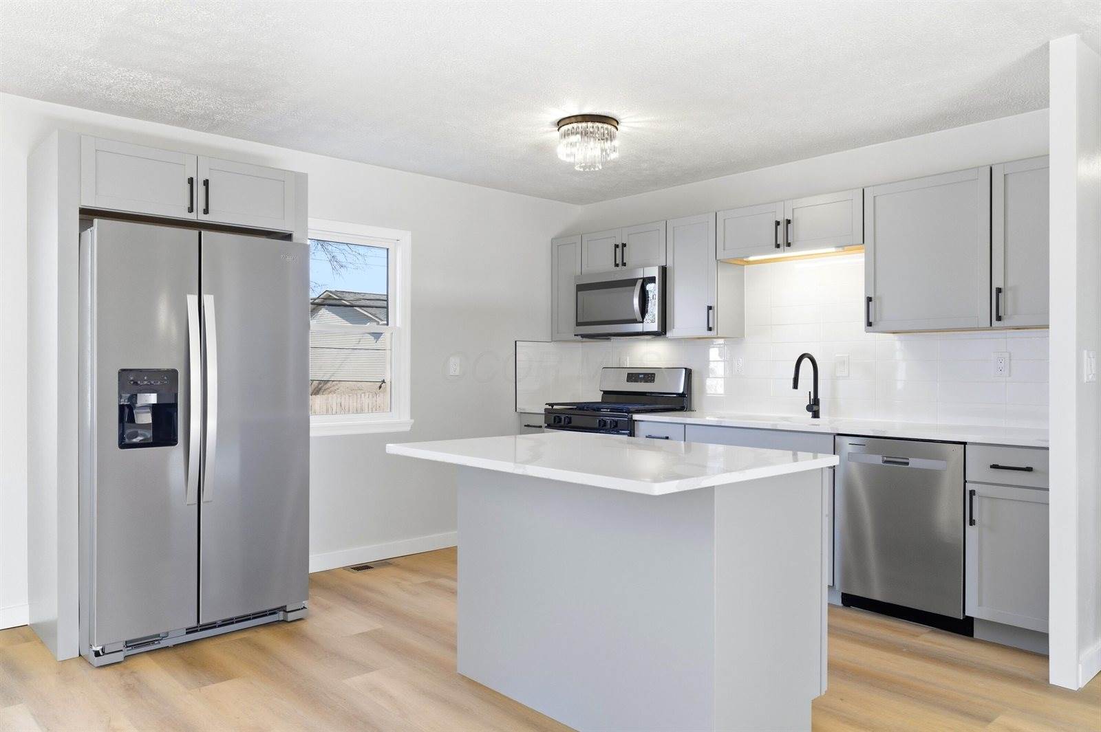 105 Crown Hill Court, Columbus, OH 43230