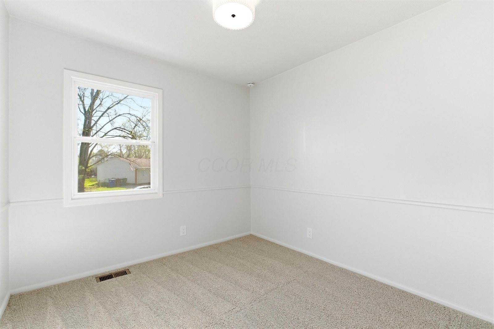 105 Crown Hill Court, Columbus, OH 43230