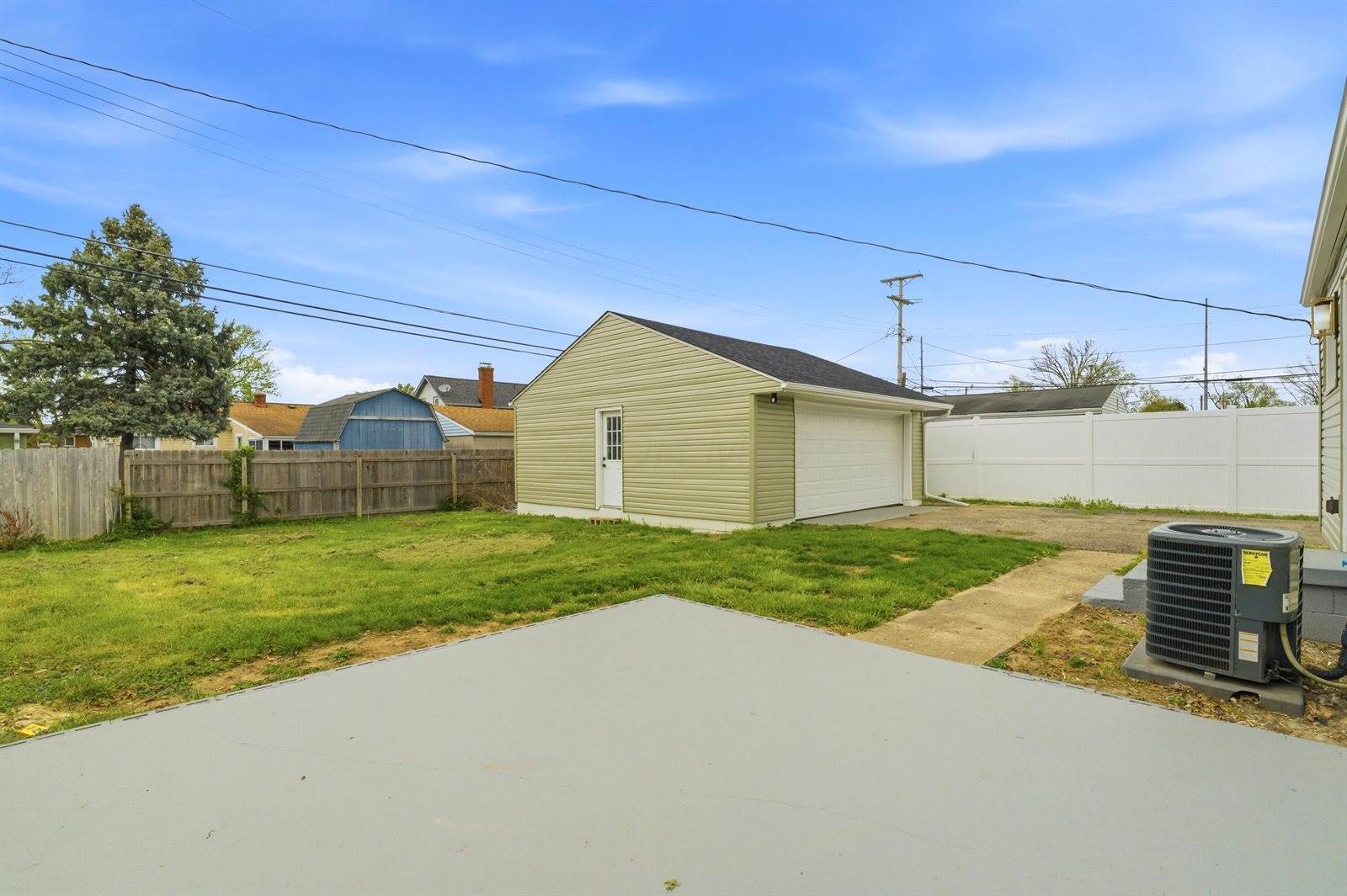 3040 Templeton Road, Columbus, OH 43209