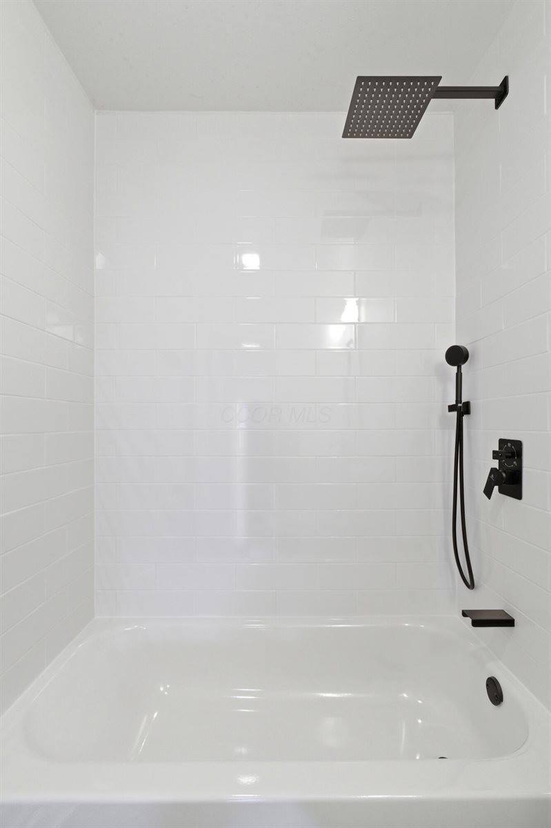 3040 Templeton Road, Columbus, OH 43209