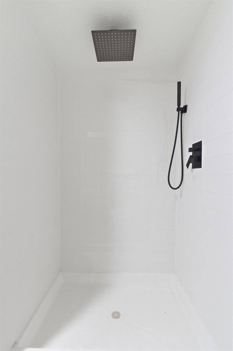 3040 Templeton Road, Columbus, OH 43209