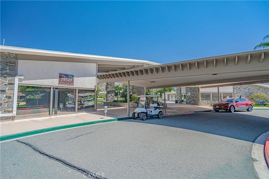 19534 Eleven Court, Newhall, CA 91321