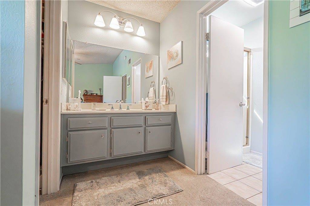 27939 Caraway Lane, Saugus, CA 91350