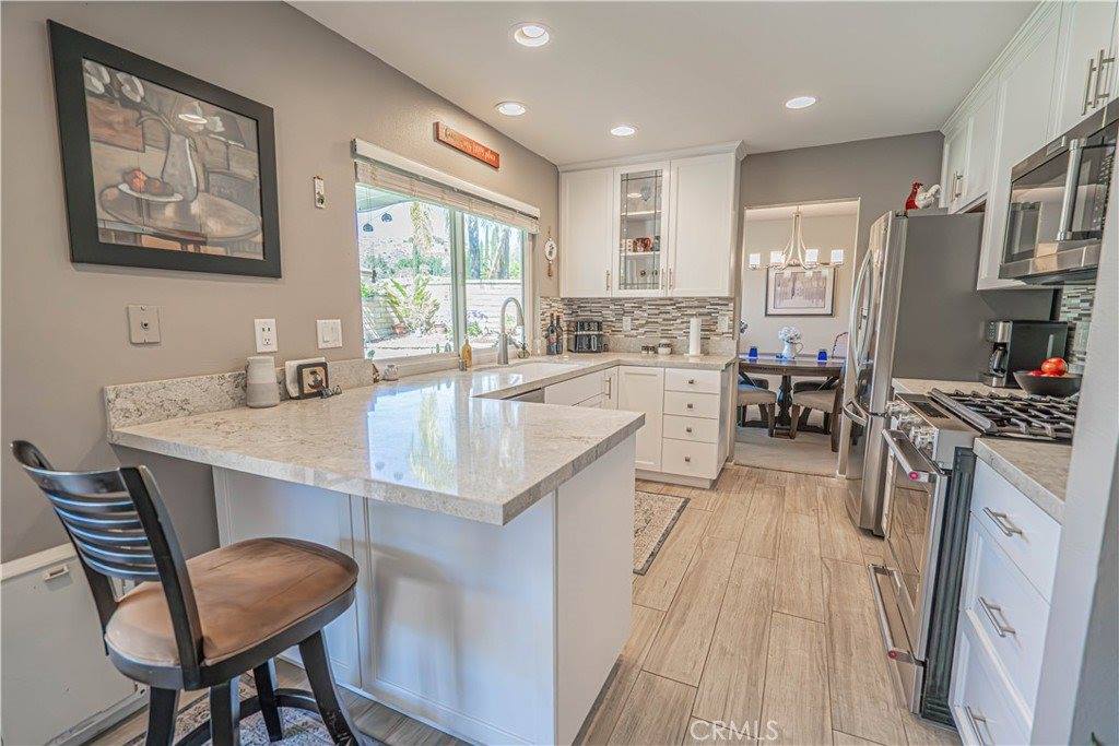 27939 Caraway Lane, Saugus, CA 91350