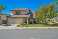 27939 Caraway Lane, Saugus, CA 91350
