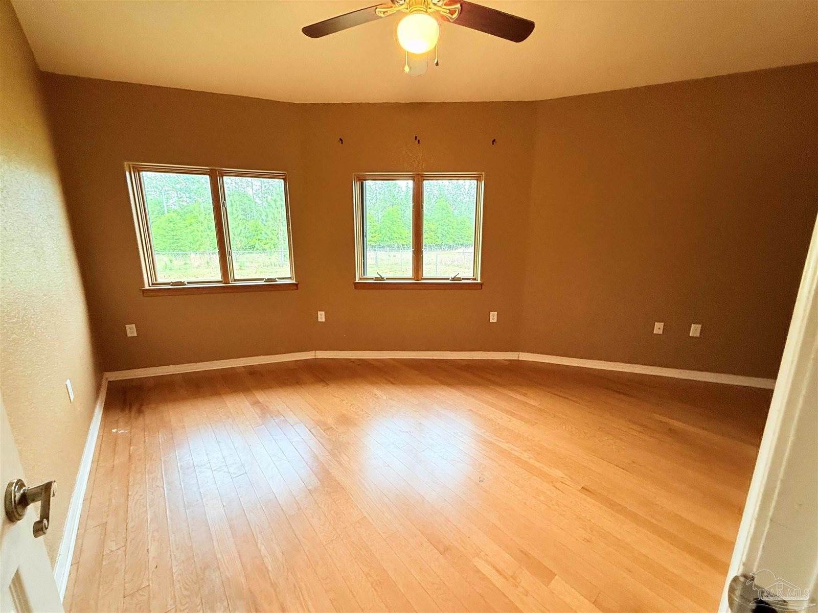 11307 Boundary Line Rd, Milton, FL 32583