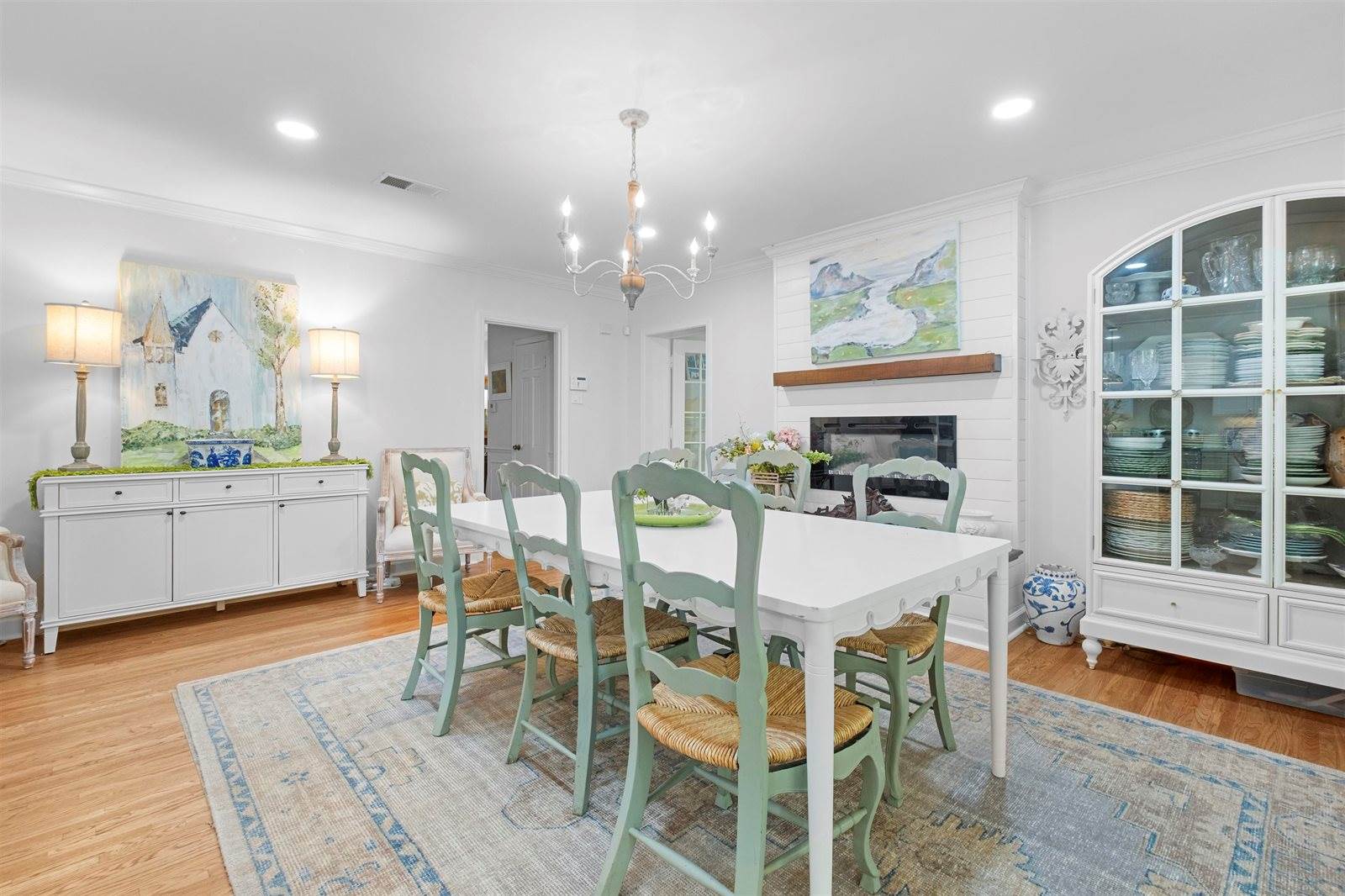 17 Mary Ann Dr, Memphis, TN 38117