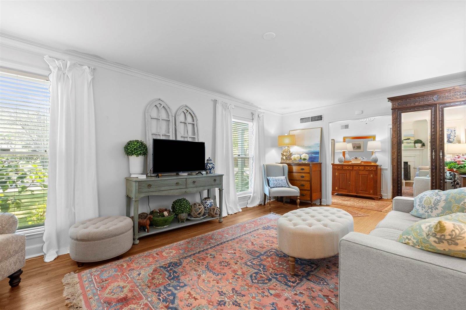 17 Mary Ann Dr, Memphis, TN 38117