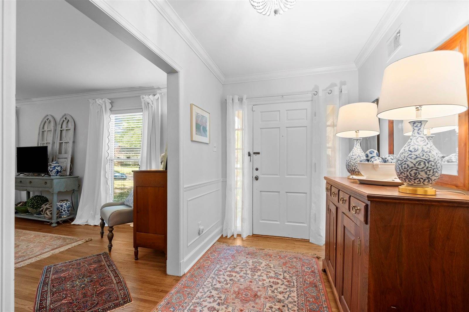 17 Mary Ann Dr, Memphis, TN 38117