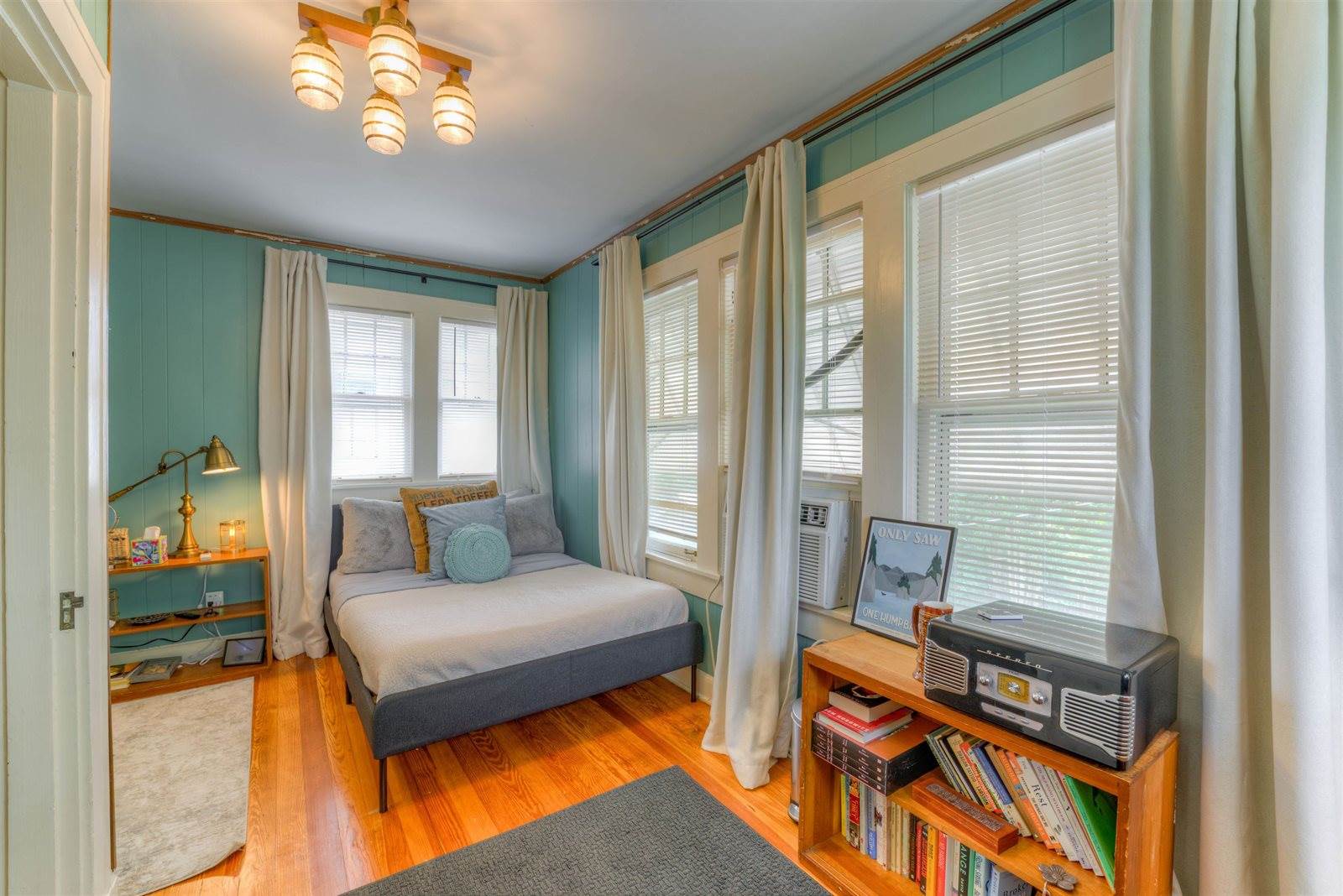 239 Angelus St, Memphis, TN 38112