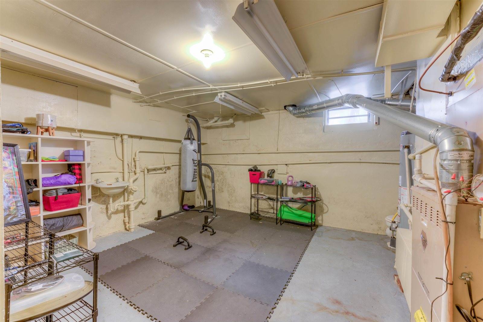 239 Angelus St, Memphis, TN 38112