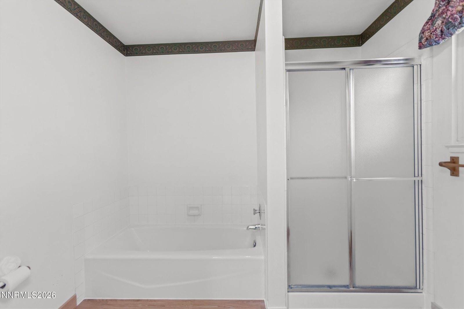 4960 Lakeside Drive, Reno, NV 89509