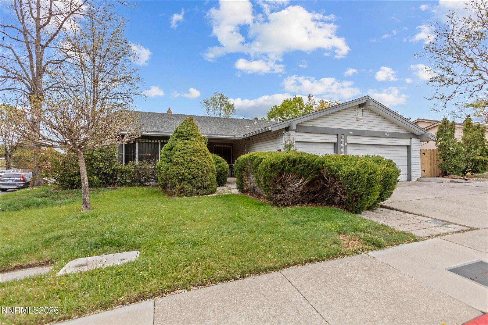 4960 Lakeside Drive, Reno, NV 89509