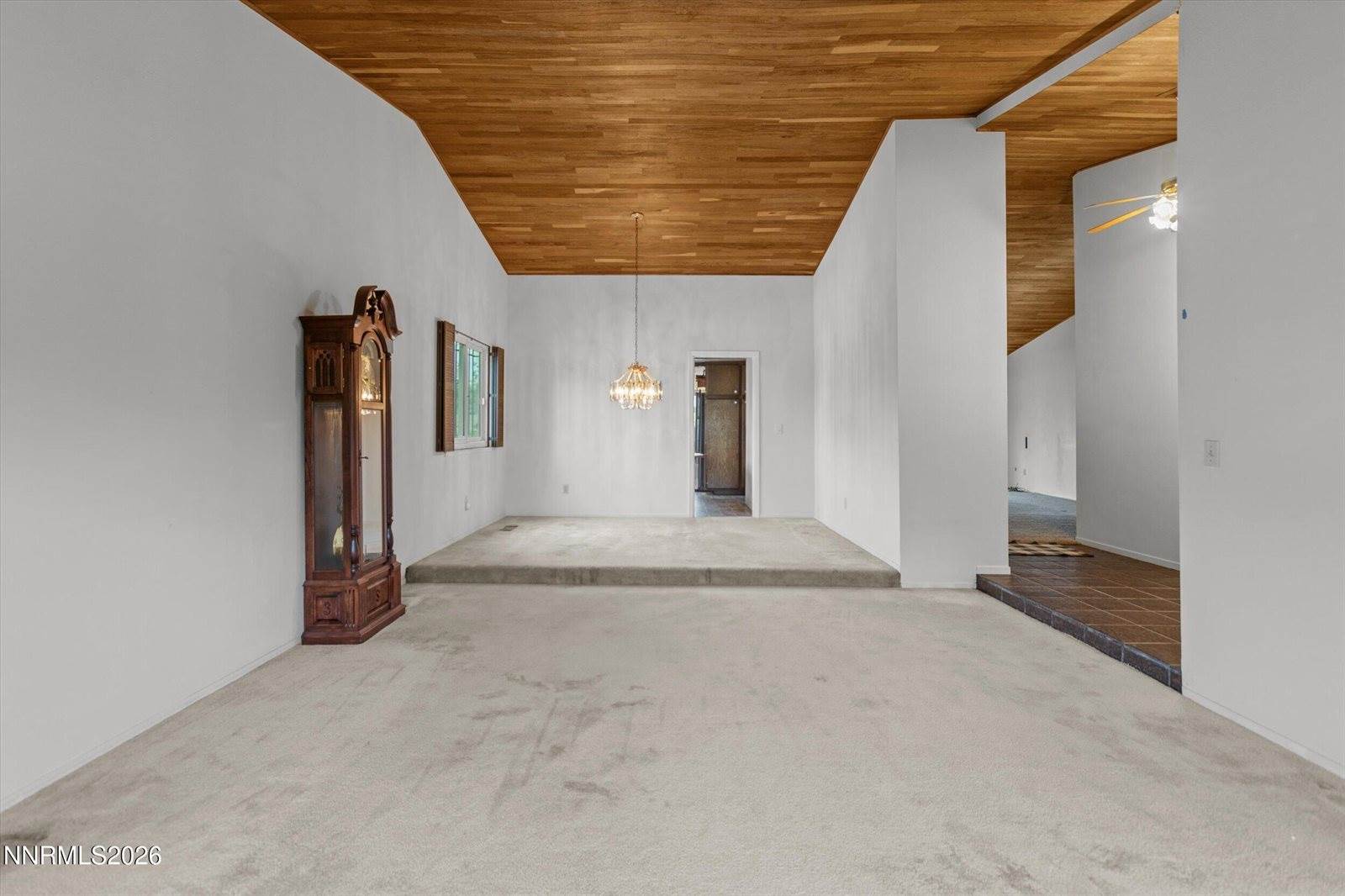 4960 Lakeside Drive, Reno, NV 89509