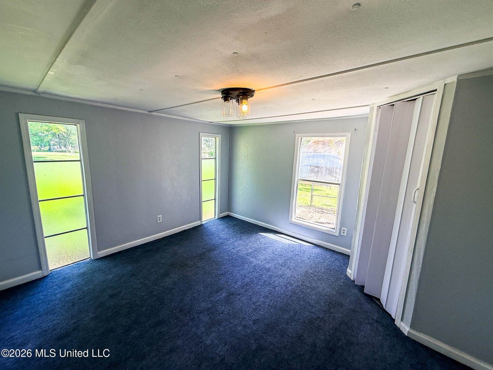 143 Maple Street, Florence, MS 39073