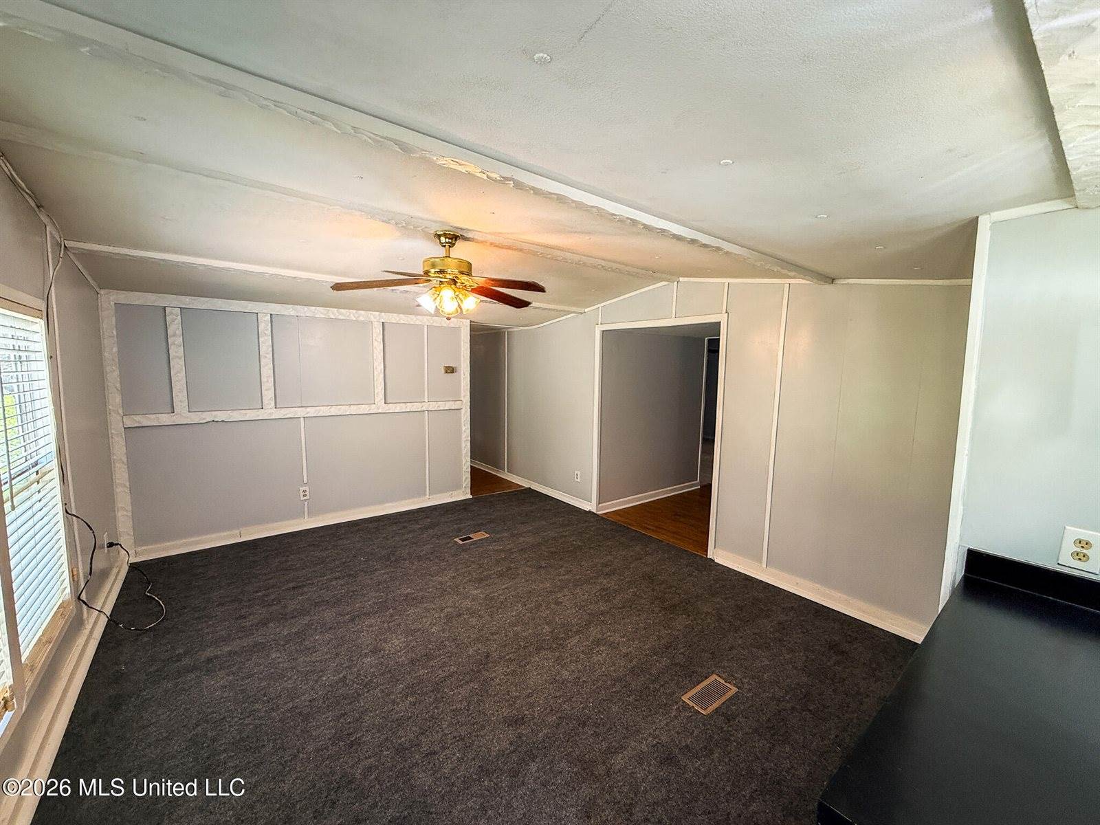 143 Maple Street, Florence, MS 39073