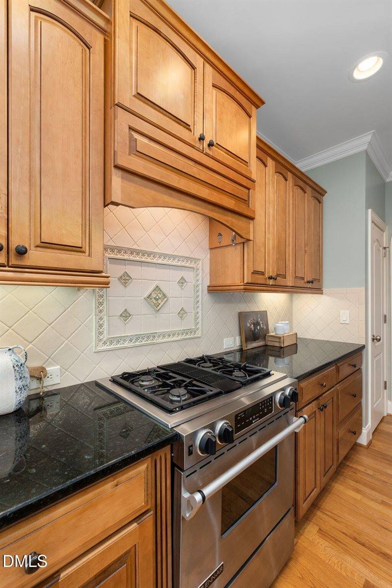 7813 Twin Pines Way, Fuquay Varina, NC 27526