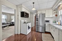 1587 34th Avenue, Moline, IL 61265