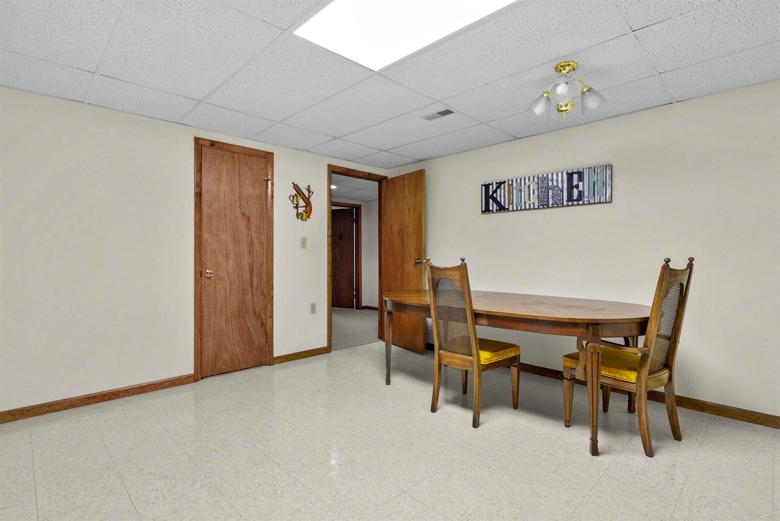8675 North Loxley Road, Roscommon, MI 48653