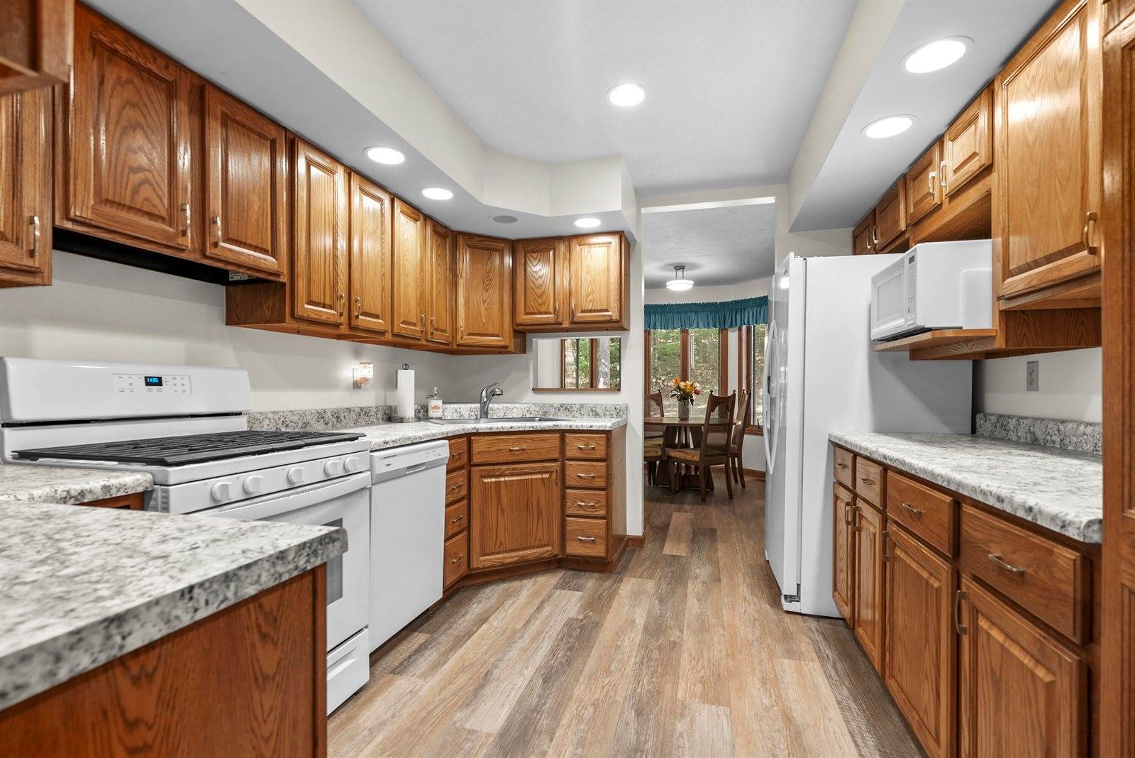8675 North Loxley Road, Roscommon, MI 48653