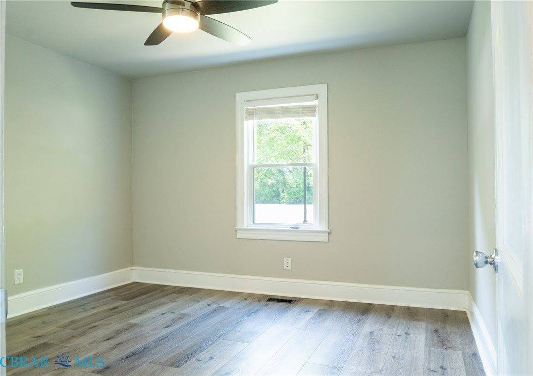 8798 Guinea Road, Hayes, VA 23072