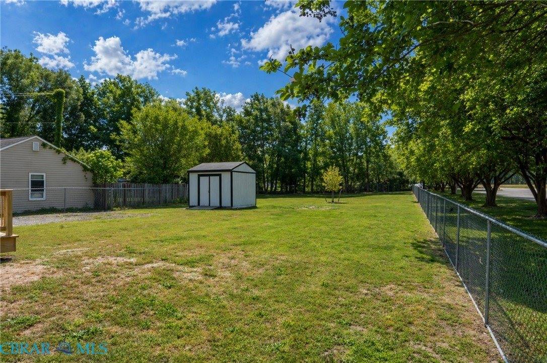 8798 Guinea Road, Hayes, VA 23072