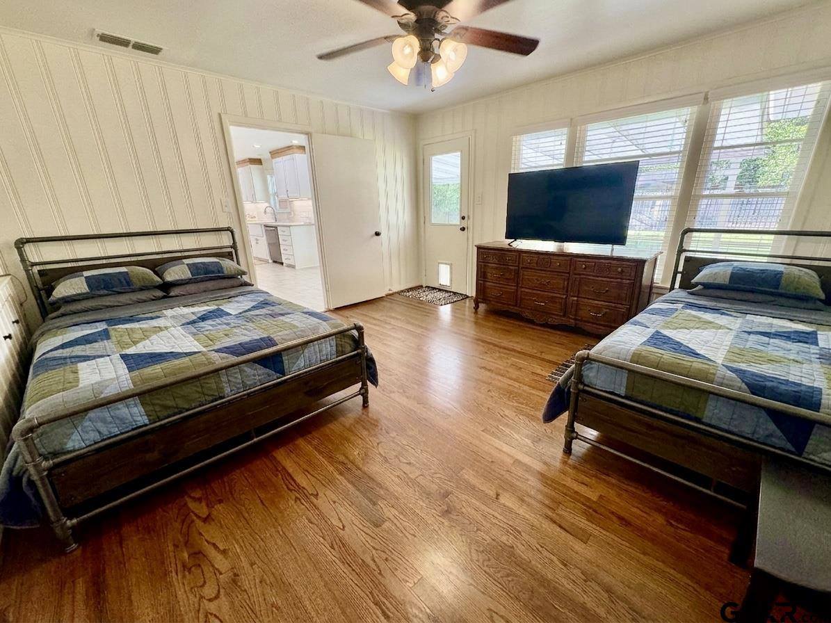 516 Dartmouth Dr., Tyler, TX 75701