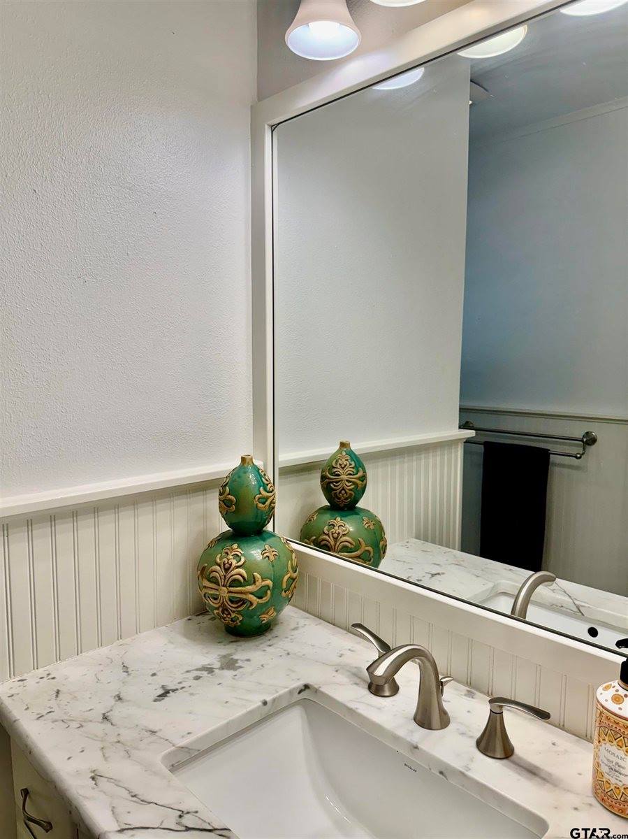 516 Dartmouth Dr., Tyler, TX 75701