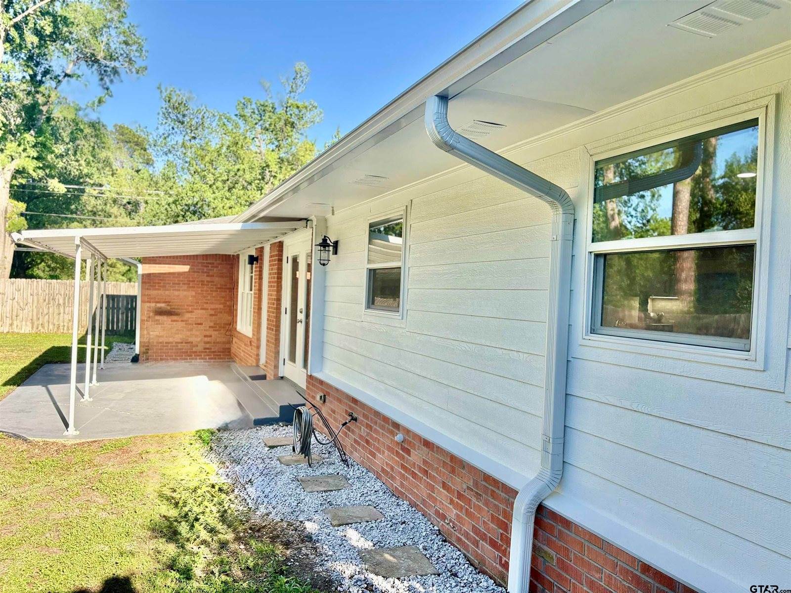 516 Dartmouth Dr., Tyler, TX 75701