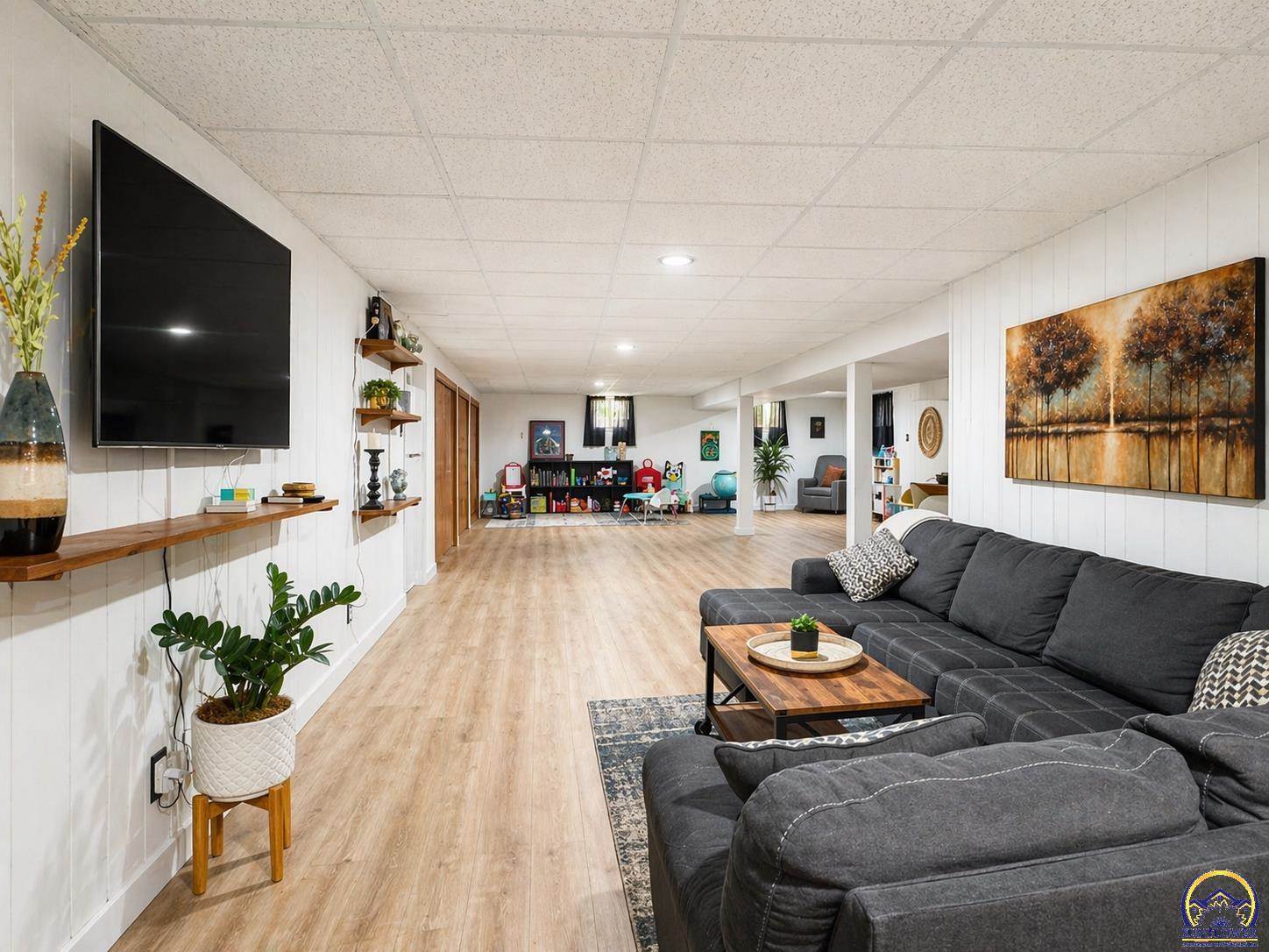 3711 SE California AVE, Topeka, KS 66609