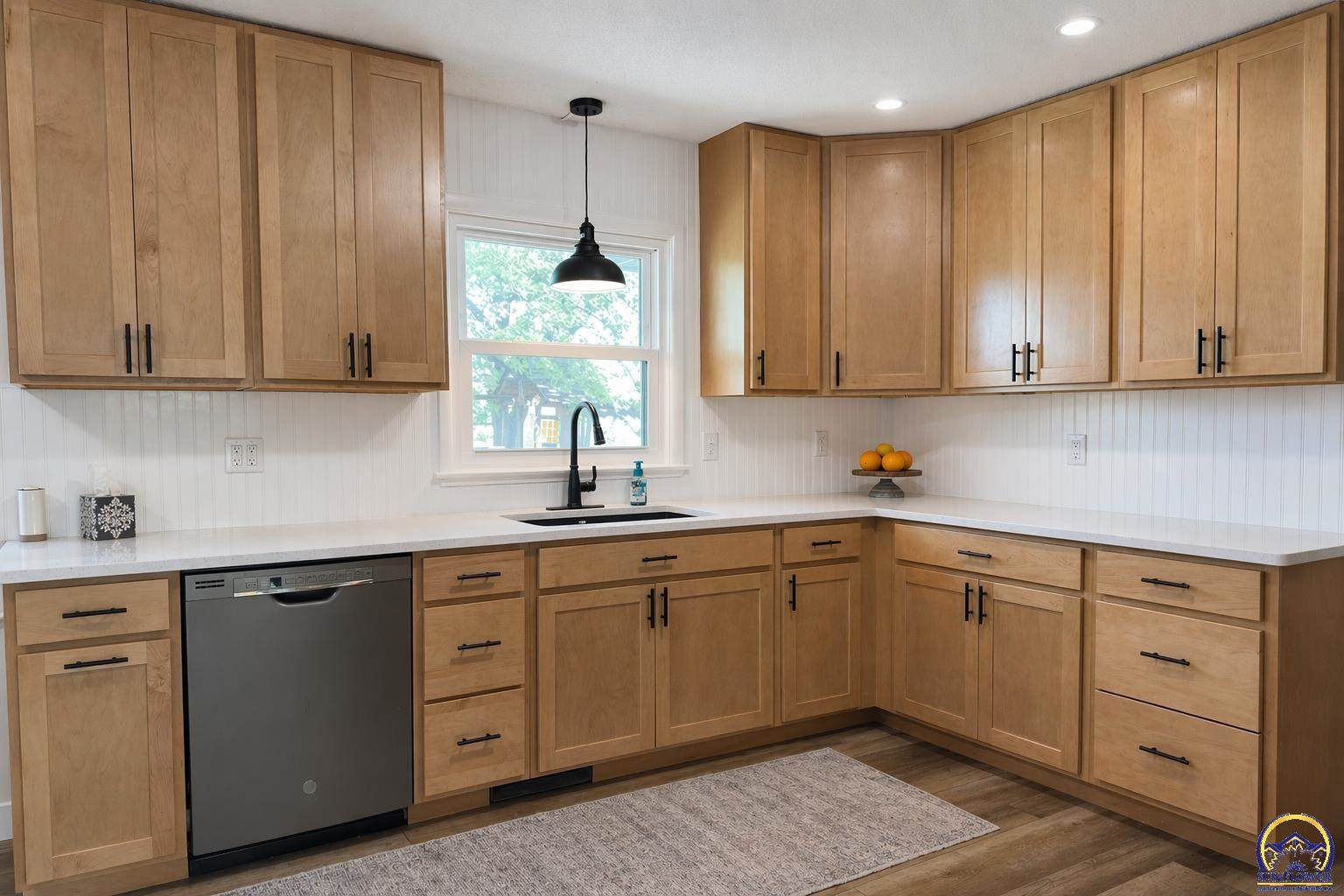 3711 SE California AVE, Topeka, KS 66609