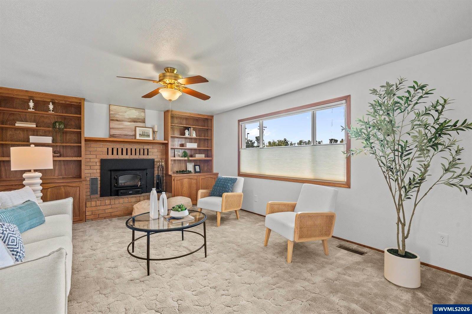 38565 Robinson Dr, Scio, OR 97374