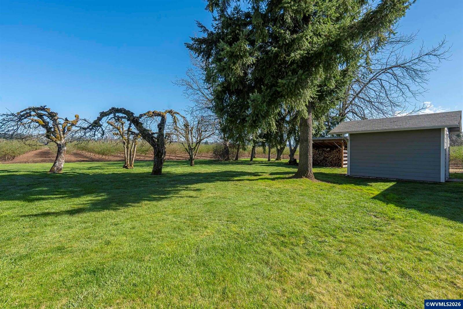 38565 Robinson Dr, Scio, OR 97374