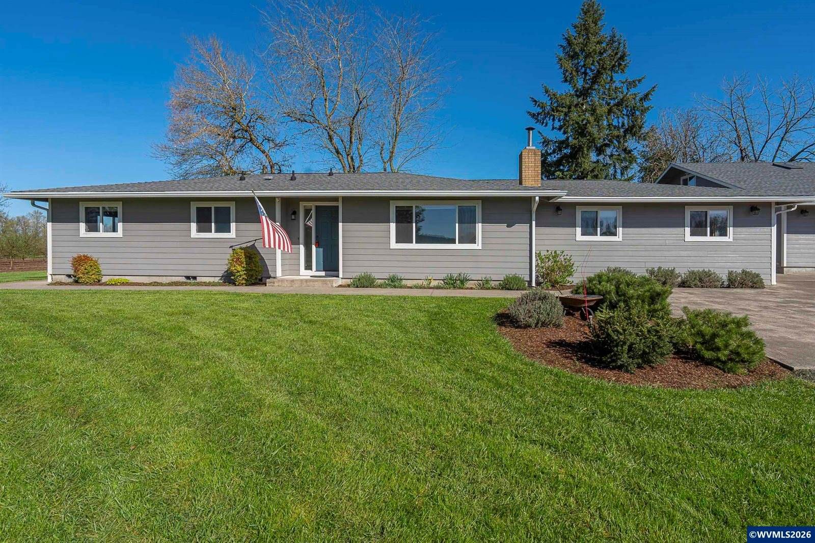 38565 Robinson Dr, Scio, OR 97374