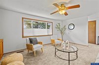 38565 Robinson Dr, Scio, OR 97374