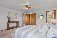 38565 Robinson Dr, Scio, OR 97374