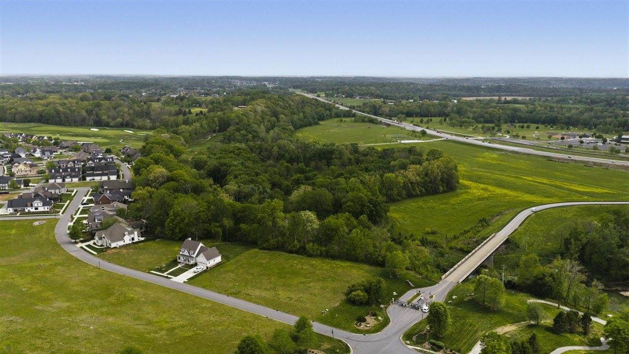 973 Drakes Ridge Lane, Bowling Green, KY 42103