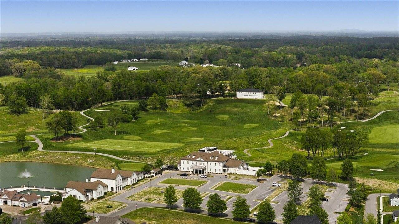 973 Drakes Ridge Lane, Bowling Green, KY 42103