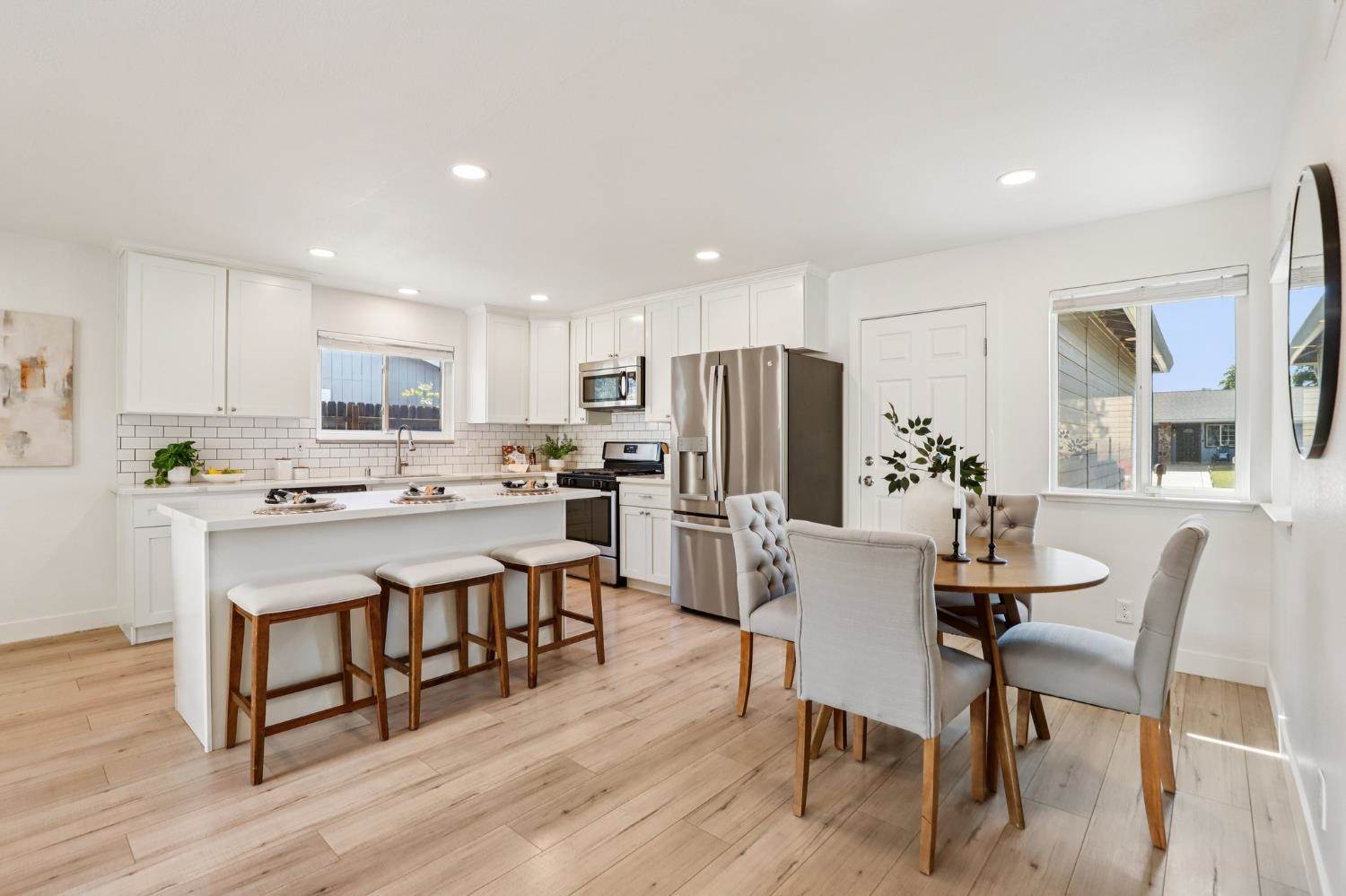 8321 Villaview Drive, Citrus Heights, CA 95621